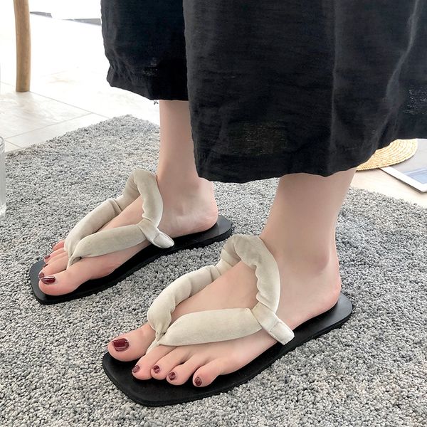 flip-flops female 2019 summer new toe lazy flat-bottom fashion wild wear half slippers, Black
flip-flops female 2019 summer new toe lazy flat-bottom fashion wild wear half slippers, Black