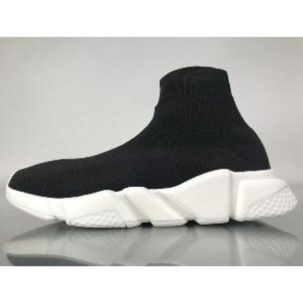 designer shoes speed runner trainer black red oreo triple black flat fashion sock boots casual sneaker with dust bag casual shoes
designer shoes speed runner trainer black red oreo triple black flat fashion sock boots casual sneaker with dust bag casual shoes