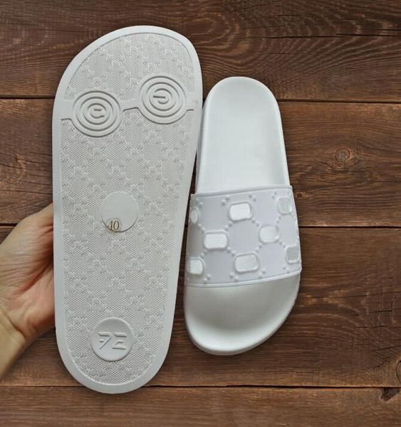 genuine leather man women designer sandal luxury flip flops metal summer slipper large size 35-45 with box 5 colors with box, Black
genuine leather man women designer sandal luxury flip flops metal summer slipper large size 35-45 with box 5 colors with box, Black