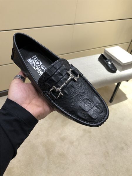 2019 Fashion Brand Men Genuine Leather Crocodile Grain Soft Shoes Square Toes Male Driving Loafers Business Shoes Party Wedding Dress
2019 Fashion Brand Men Genuine Leather Crocodile Grain Soft Shoes Square Toes Male Driving Loafers Business Shoes Party Wedding Dress