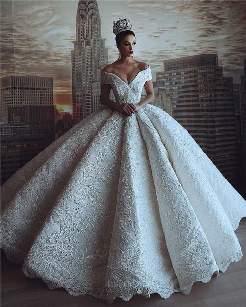 роскошные кружева аппликация sequined бисером с плеча свадебные платья в стиле ретро принцесса бальное saudii дубай arabic свадебное платье, White
роскошные кружева аппликация sequined бисером с плеча свадебные платья в стиле ретро принцесса бальное saudii дубай arabic свадебное платье, White