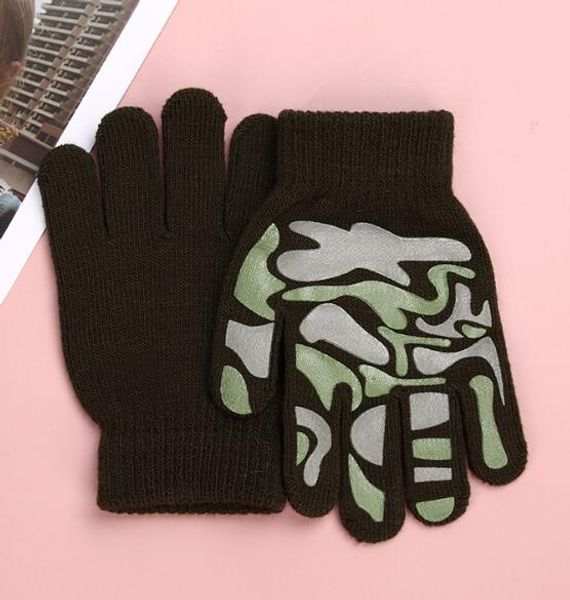 2019 new girls boys gloves autumn winter windproof camouflage warm children gloves, Blue;gray
2019 new girls boys gloves autumn winter windproof camouflage warm children gloves, Blue;gray