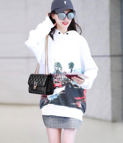 women's bag 2020 new genuine leather net red small fragrance wind sheepskin lingge chain bag small bag shoulder messenger 15487
women's bag 2020 new genuine leather net red small fragrance wind sheepskin lingge chain bag small bag shoulder messenger 15487