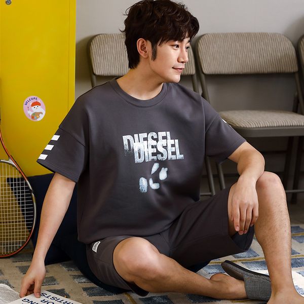 pajamas sets men short sleeve sleepwear sleep suit robe negligee t-shirt pants lounge sleepwear summer nightsuits home clothes, Black;brown
pajamas sets men short sleeve sleepwear sleep suit robe negligee t-shirt pants lounge sleepwear summer nightsuits home clothes, Black;brown