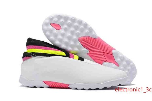 high popular mens soccer cleats nemeziz 19.3 laceless fg 19 x messi chaussures hommes high ankle outdoor shoes football booties size 39-45
high popular mens soccer cleats nemeziz 19.3 laceless fg 19 x messi chaussures hommes high ankle outdoor shoes football booties size 39-45