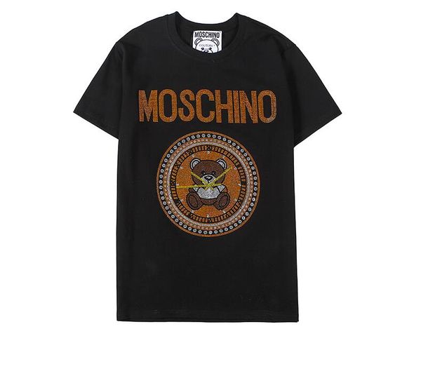 мужской moschino рубашка роскоши рубашка новой мода письмо футболки бренд выдвинутой импортировано горячее тиснение письма тактовых медвежьи, White
мужской moschino рубашка роскоши рубашка новой мода письмо футболки бренд выдвинутой импортировано горячее тиснение письма тактовых медвежьи, White