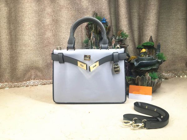 designer bags handbag purses fashion totes purse bag totes clutch bags good quality brand famous handbag women bags #2201
designer bags handbag purses fashion totes purse bag totes clutch bags good quality brand famous handbag women bags #2201