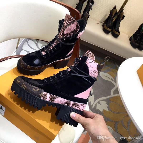 outdoor fashion thick bottom boots luxury lace-up ankle boots leather martin bootss desert boots size 34-42, Black
outdoor fashion thick bottom boots luxury lace-up ankle boots leather martin bootss desert boots size 34-42, Black