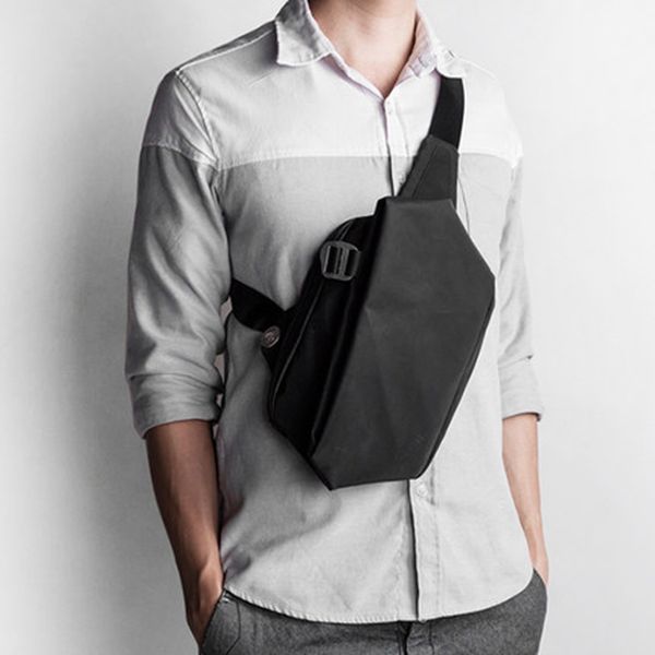 new group handbags men's lapbag male waterproof fabric messenger bag men travel school bags leisure shoulder bags sale
new group handbags men's lapbag male waterproof fabric messenger bag men travel school bags leisure shoulder bags sale