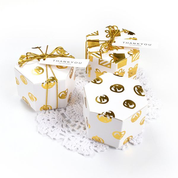 50pcs 7.5*7.5*5.5cm hexagon candy boxes snack boxes for candy \ cake \ jewelry gift toy \party packing
50pcs 7.5*7.5*5.5cm hexagon candy boxes snack boxes for candy \ cake \ jewelry gift toy \party packing