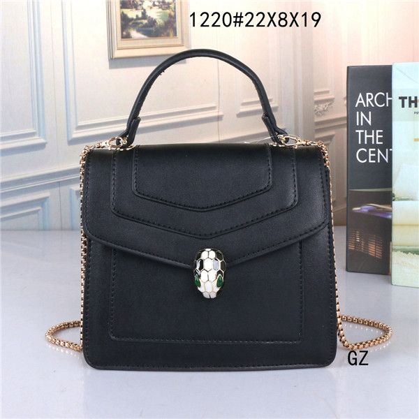 2020 high-quality international luxury designer custom fashion shoulder bag high-end classic messenger handbag handbag 7473
2020 high-quality international luxury designer custom fashion shoulder bag high-end classic messenger handbag handbag 7473