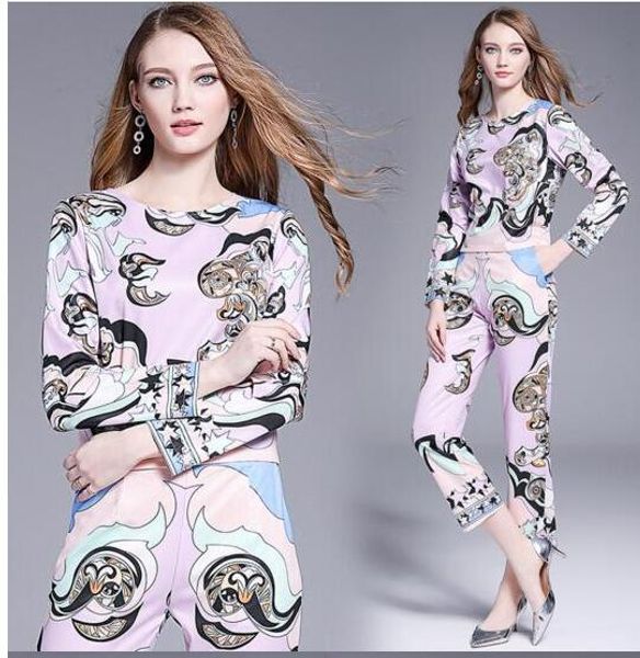 women elegant new fashion printed casual two-piece slim nine-leg pants suit, White
women elegant new fashion printed casual two-piece slim nine-leg pants suit, White
