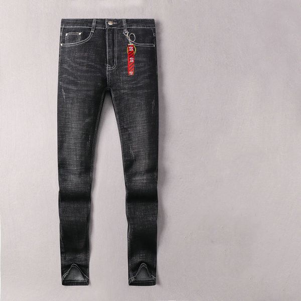 2020ss fashion men designer jeans male ripped skinny biker jeans destroyed pants biker hole pants size28-38, Blue
2020ss fashion men designer jeans male ripped skinny biker jeans destroyed pants biker hole pants size28-38, Blue