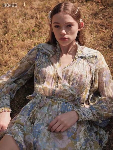 2020 fashion runway summer комбинезоны женщины цветочные печати с длинным рукавом талия elastic sexy шифон высокого качества пружине красочн, Black;white
2020 fashion runway summer комбинезоны женщины цветочные печати с длинным рукавом талия elastic sexy шифон высокого качества пружине красочн, Black;white