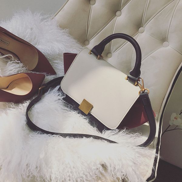new fashion womenpu leather contrast color handbag splice shoulder messenger crossbody trend female bags travel outdoors pack
new fashion womenpu leather contrast color handbag splice shoulder messenger crossbody trend female bags travel outdoors pack
