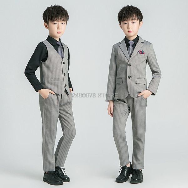 flowers boys formal wedding suit kids birthday party jacket vest pants clothing set children piano prom ceremony costume 2-12y, White
flowers boys formal wedding suit kids birthday party jacket vest pants clothing set children piano prom ceremony costume 2-12y, White