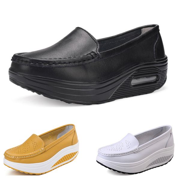 wholesale running shoes for women color white black pink yellow blue fashion sports shoes non brand eur 35-40, White;red
wholesale running shoes for women color white black pink yellow blue fashion sports shoes non brand eur 35-40, White;red
