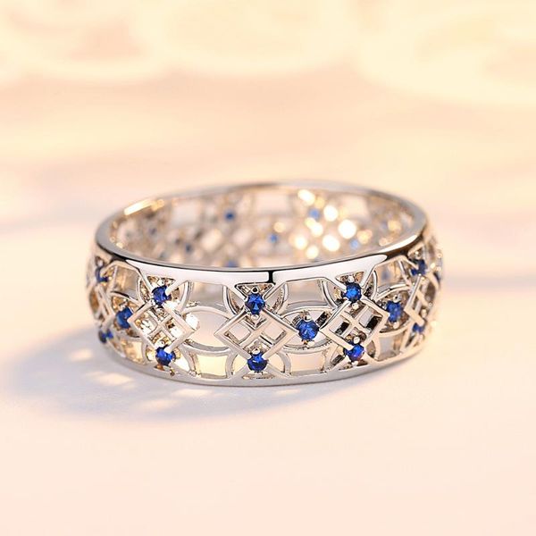 vintage female small blue crystal stone ring fashion hollow wedding rings for women simple silver color love engagement ring, Golden;silver
vintage female small blue crystal stone ring fashion hollow wedding rings for women simple silver color love engagement ring, Golden;silver