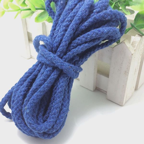 90meters/lot colorful 7mm cotton cord twisted rope high tenacity macrame diy textile craft woven string home decoration rope, Black;white
90meters/lot colorful 7mm cotton cord twisted rope high tenacity macrame diy textile craft woven string home decoration rope, Black;white