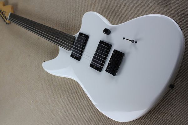 wholesale factory 22 frets white body electric guitar with rosewood fingerboard,black hardware,2 pickups,can be customized
wholesale factory 22 frets white body electric guitar with rosewood fingerboard,black hardware,2 pickups,can be customized
