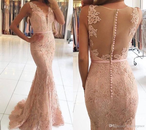 2019 mermaid lace evening dress v neck illusion back pageant formal holiday wear prom party gown custom made plus size, Black;red
2019 mermaid lace evening dress v neck illusion back pageant formal holiday wear prom party gown custom made plus size, Black;red