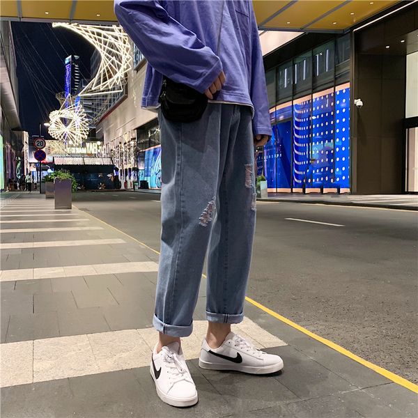 2020 spring and summer new youth popular large size loose solid color jeans fashion casual holes wild straight pants blue -5xl
2020 spring and summer new youth popular large size loose solid color jeans fashion casual holes wild straight pants blue -5xl