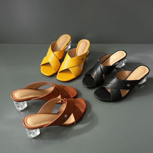 2020 New sexy sandals women open toed fashion transparent block heel sandals crystal slippers ladies pumps, Black
2020 New sexy sandals women open toed fashion transparent block heel sandals crystal slippers ladies pumps, Black