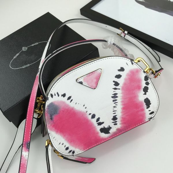 bags full leather half moon belt color matching metal hook camera bag genuine leather ing
bags full leather half moon belt color matching metal hook camera bag genuine leather ing