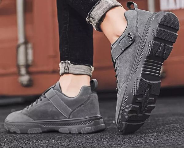 with socks fashion luxury men women running shoes black khaki grey breathable sport sneakers mens trainer designer casual shoes, White;red
with socks fashion luxury men women running shoes black khaki grey breathable sport sneakers mens trainer designer casual shoes, White;red