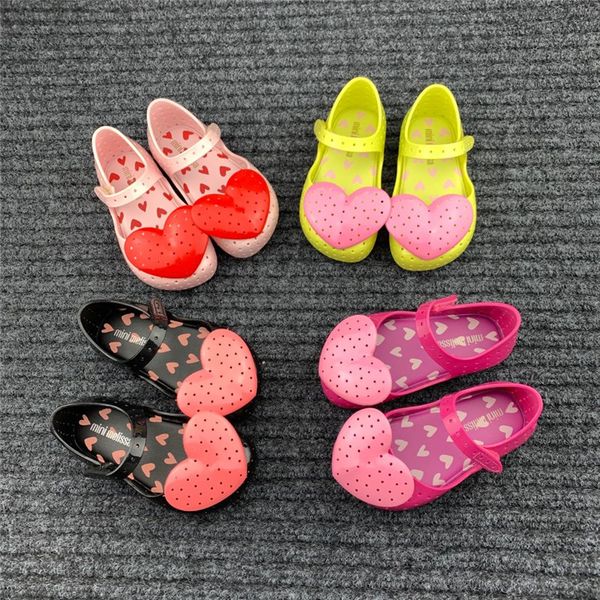 mini melissa lovely heart girl jelly shoes sandals 2020 new baby shoes soft bottom melissa sandals for kids non-slip princess, Black;red
mini melissa lovely heart girl jelly shoes sandals 2020 new baby shoes soft bottom melissa sandals for kids non-slip princess, Black;red
