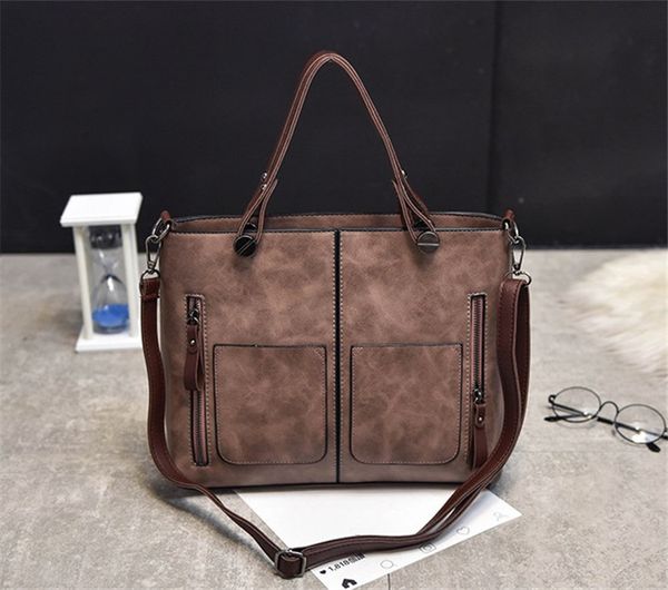 fdb fashion retro handbags genuine leather shoulder bags large capacity multi-compartment bag messenger crossbody briefcase dhl
fdb fashion retro handbags genuine leather shoulder bags large capacity multi-compartment bag messenger crossbody briefcase dhl