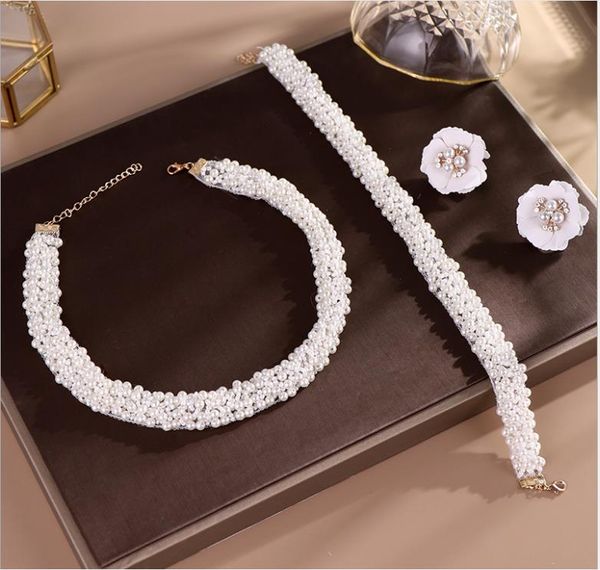 bridal headwear bridal headwear europe and america pearl handmade earrings set sequined hair strap set, Silver
bridal headwear bridal headwear europe and america pearl handmade earrings set sequined hair strap set, Silver