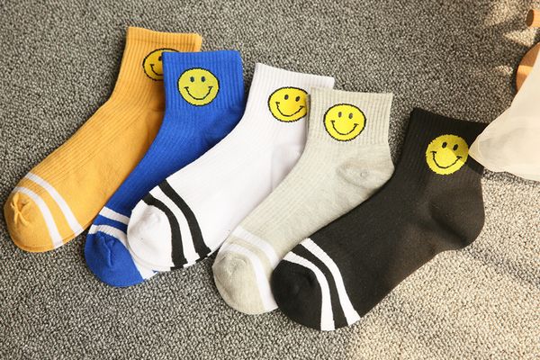 5 pair/lot sports socks cute cartoon smile print toe socks cartoon cotton female cotton funny, Black
5 pair/lot sports socks cute cartoon smile print toe socks cartoon cotton female cotton funny, Black