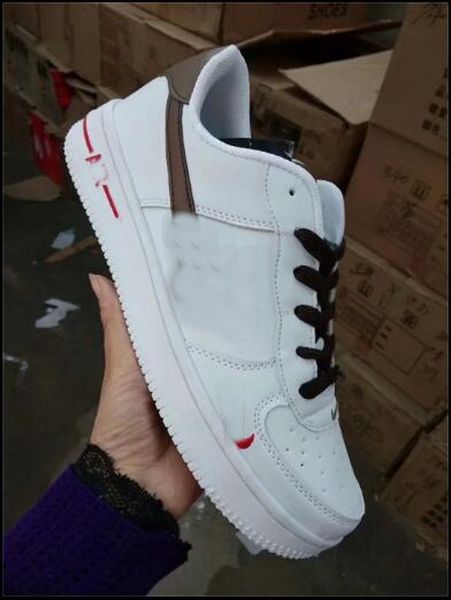 aq30 повседневная обувь новые женщины low cut run away спортивная обувь мужская мода zapatos кроссовки мужские женщины обувь, Black;red
aq30 повседневная обувь новые женщины low cut run away спортивная обувь мужская мода zapatos кроссовки мужские женщины обувь, Black;red