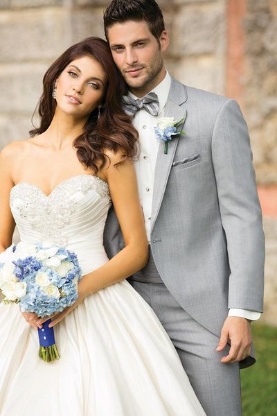 fashion light grey men wedding tuxedos notch lapel groom tuxedos excellent men blazer 2 piece suit prom/dinner jacket(jacket+pants+tie) 68, Black;gray
fashion light grey men wedding tuxedos notch lapel groom tuxedos excellent men blazer 2 piece suit prom/dinner jacket(jacket+pants+tie) 68, Black;gray