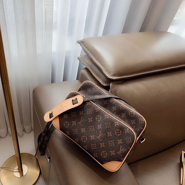 top brand designer камеры мешки роскошные сумка хозяйственная сумка кошелек crossbody мешок женщин способа посыльного сумки бумажник сумки с, Black
top brand designer камеры мешки роскошные сумка хозяйственная сумка кошелек crossbody мешок женщин способа посыльного сумки бумажник сумки с, Black