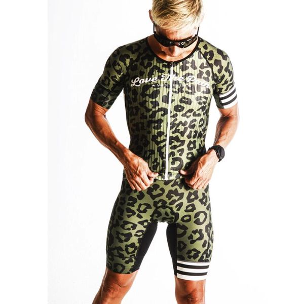 love the pain 2020 new summer skinsuit men triathlon mtb cycling short sleeve roupa ciclismo maillot bike sports running suit, Black;blue
love the pain 2020 new summer skinsuit men triathlon mtb cycling short sleeve roupa ciclismo maillot bike sports running suit, Black;blue