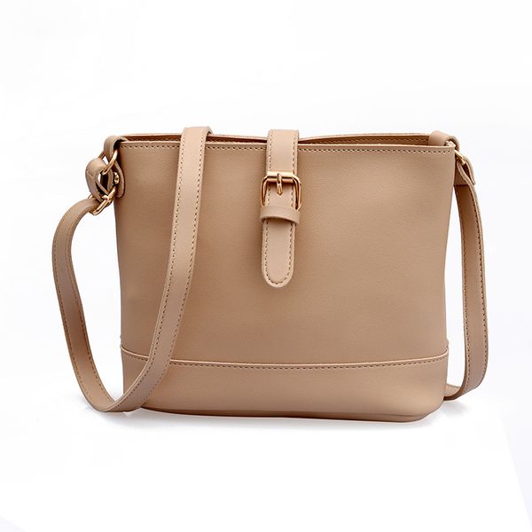 large capacity bucket bag female summer new trend fashion women's bag simple atmosphere wild shoulder purses and handbags
large capacity bucket bag female summer new trend fashion women's bag simple atmosphere wild shoulder purses and handbags