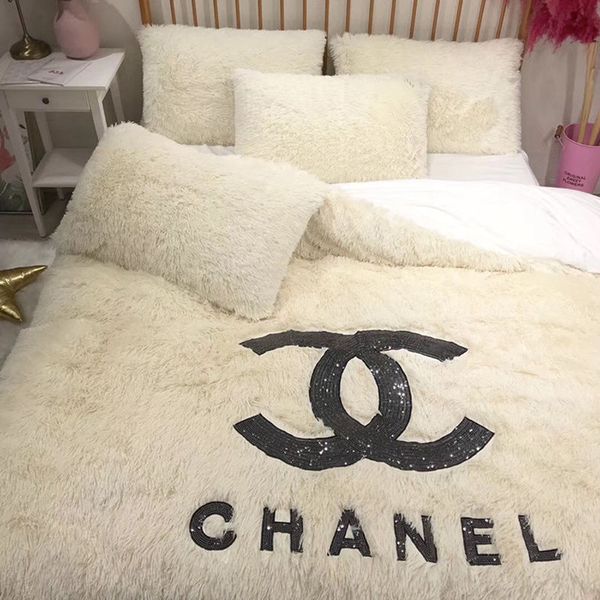 Роскошный Домашний текстиль пододеяльник наборы наволочки согреет мягкий кристалл бархатный классический хлопка Набор для многих кровать размера 4шт / комплект HT8028
Роскошный Домашний текстиль пододеяльник наборы наволочки согреет мягкий кристалл бархатный классический хлопка Набор для многих кровать размера 4шт / комплект HT8028