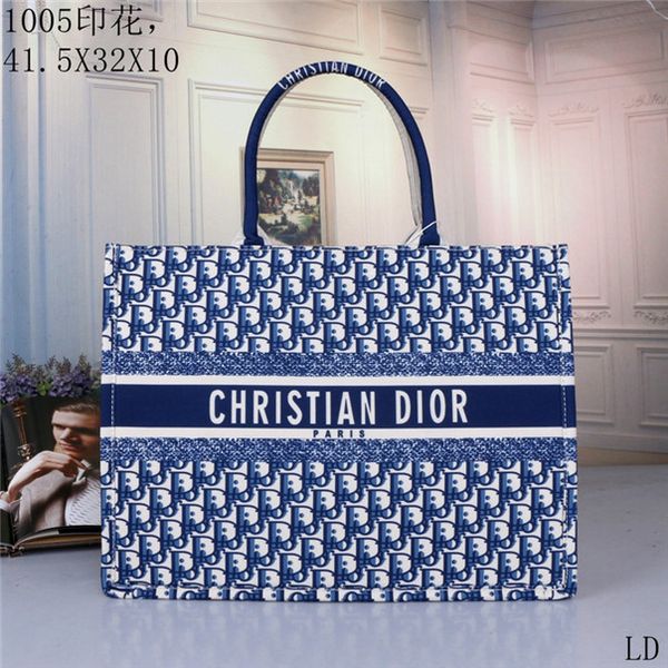 2020 the new canvas embroidered letters portable shopping messenger bag designers luxurys handbag wallet shoulder bag
2020 the new canvas embroidered letters portable shopping messenger bag designers luxurys handbag wallet shoulder bag