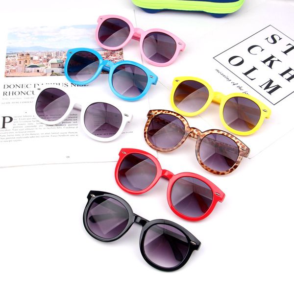 fashion kids full frame sunglasses candy colors frame children eyeglasses outdoor girl eyewear travel sun shades tta-1026, White;black 
fashion kids full frame sunglasses candy colors frame children eyeglasses outdoor girl eyewear travel sun shades tta-1026, White;black