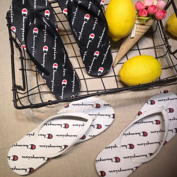 Women Men Letter Sandal Summer Unisex Slippers Flip Flops Slip on fashion Sandals Beach Water Rain Mules Shoes AAA2230
Women Men Letter Sandal Summer Unisex Slippers Flip Flops Slip on fashion Sandals Beach Water Rain Mules Shoes AAA2230