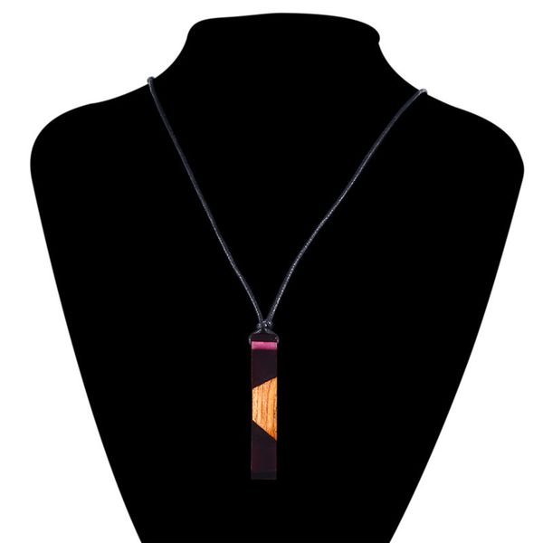 2018 European and American foreign trade popular solid wood pendant hand made sweater chain ocean solidified resin jewelry necklace female