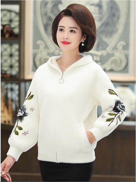 young mother's winter fabric blouse 2018 40-year-old 50-year-old woman's embroidered sweater autumn-winter wool clothes, Black
young mother's winter fabric blouse 2018 40-year-old 50-year-old woman's embroidered sweater autumn-winter wool clothes, Black