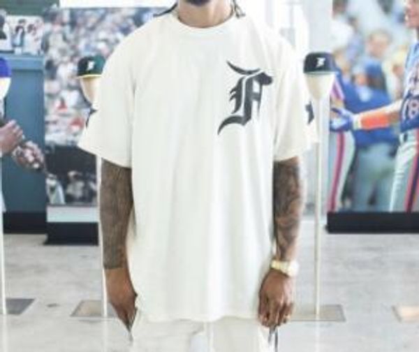 printed designer mens tshirt spring male crew neck cotton short sleeve mans casual tee, White;black
printed designer mens tshirt spring male crew neck cotton short sleeve mans casual tee, White;black