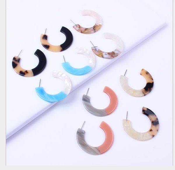 female personality simple temperament acrylic ear nails cold wind c colour colour colouring resin earrings, Golden;silver
female personality simple temperament acrylic ear nails cold wind c colour colour colouring resin earrings, Golden;silver