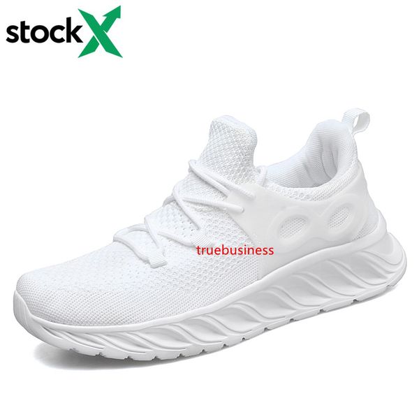 2020 mens running shoes triple black fashion platform sneaker running men women men women sports sneakers size 39-44
2020 mens running shoes triple black fashion platform sneaker running men women men women sports sneakers size 39-44