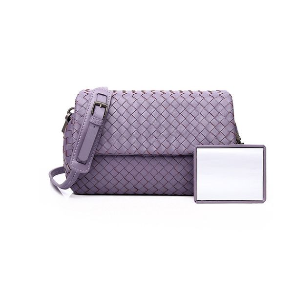 2020 women messenger bags genuine leather sheepskin soft luxury style designer handmade weave small woman crossbody bags
2020 women messenger bags genuine leather sheepskin soft luxury style designer handmade weave small woman crossbody bags