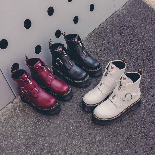 35-41 flat platform zipper front boots women shoes autumn winter love fashion round toe pu leather snow boots ladies shoes, Black
35-41 flat platform zipper front boots women shoes autumn winter love fashion round toe pu leather snow boots ladies shoes, Black