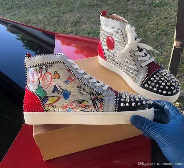 brand designer shoes men women fashion spike sneakers black red white leather suede graffiti bottoms luxury casual shoes spikes toe and back
brand designer shoes men women fashion spike sneakers black red white leather suede graffiti bottoms luxury casual shoes spikes toe and back